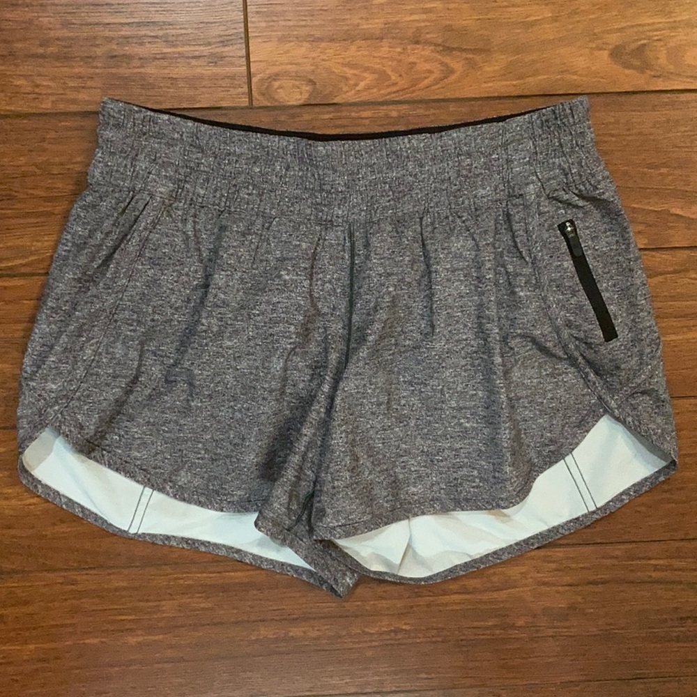 Lululemon tracker shorts